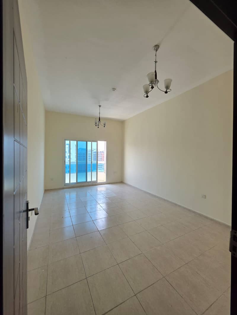 1 Bed | Balcony | Car Park | Villa View